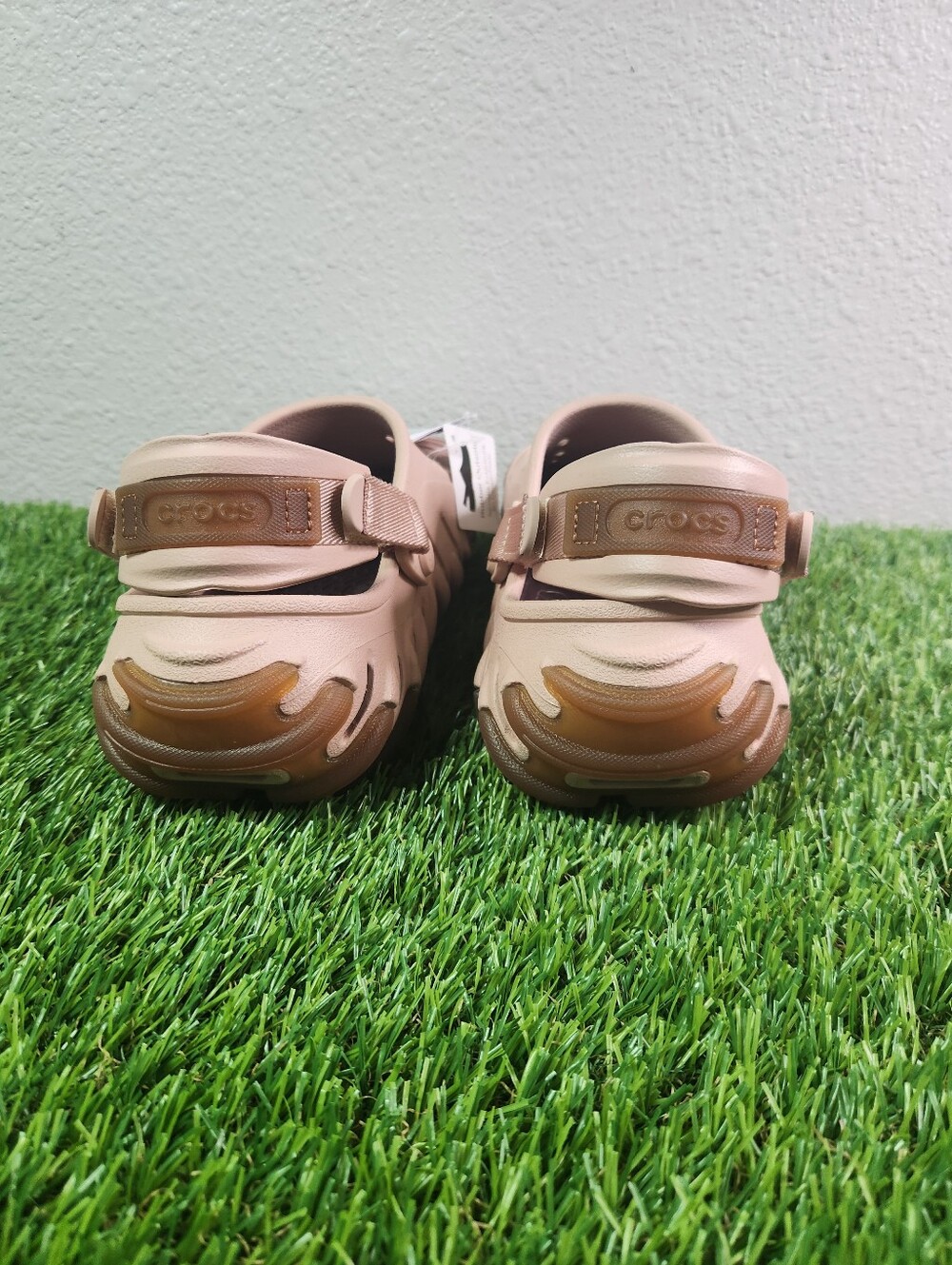 NEW CROCS Echo Gum  CLOG M4 W6 Pink Clay 211675-7AF - Picture 5 of 6